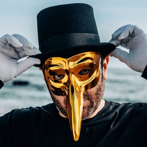 Claptone